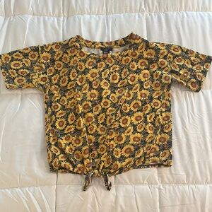Sunflower Print Kids Shirt  *BUNDLE 4/$10*